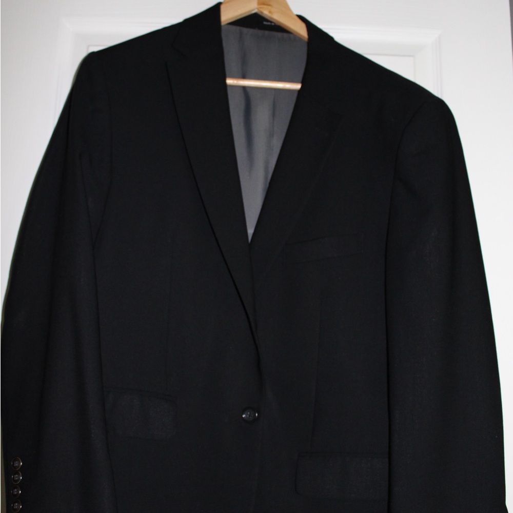 Pronto Uomo Black Sport Coat with Modern Tailoring